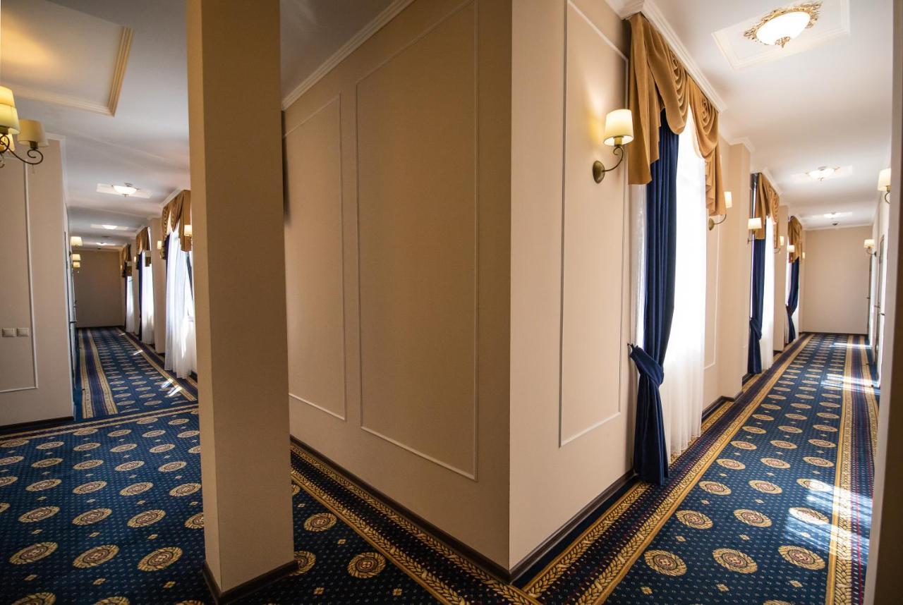 Dioskuria Hotel Sukhumi Eksteriør bilde